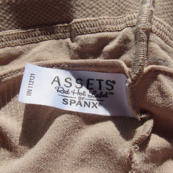 Assets Red Hot Label by Spanx High-Waisted Tan/Beige Brief Panty Shapewear Size2 - Picture 6 of 13